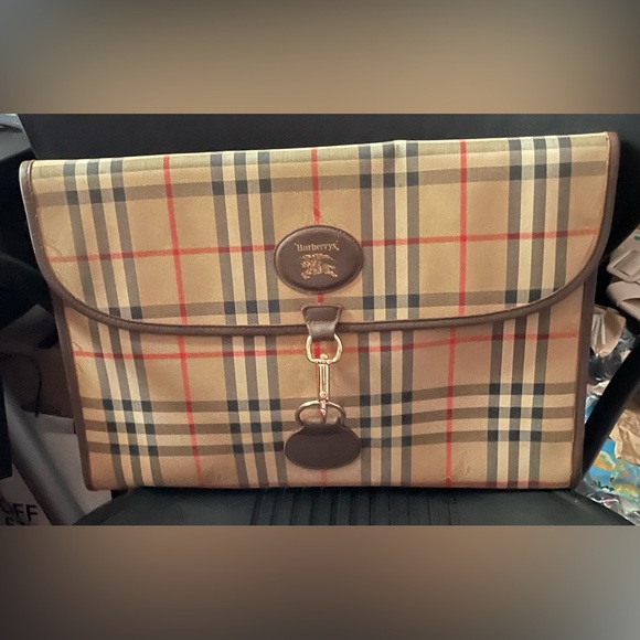 Burberry Handbags - Burberry Nova Check Portfolio Clutch Bag